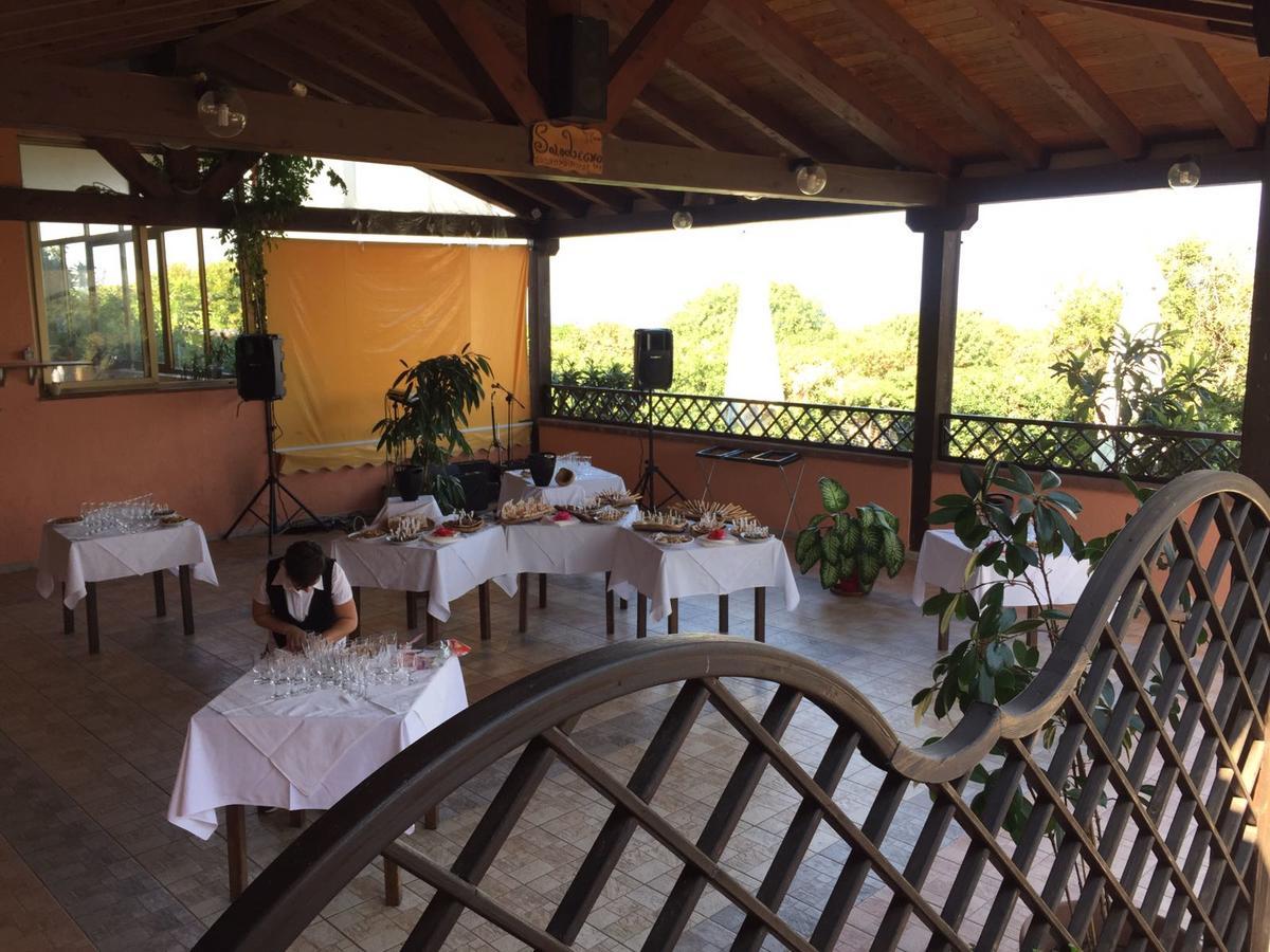 Hotel La Vela Valledoria  Luaran gambar