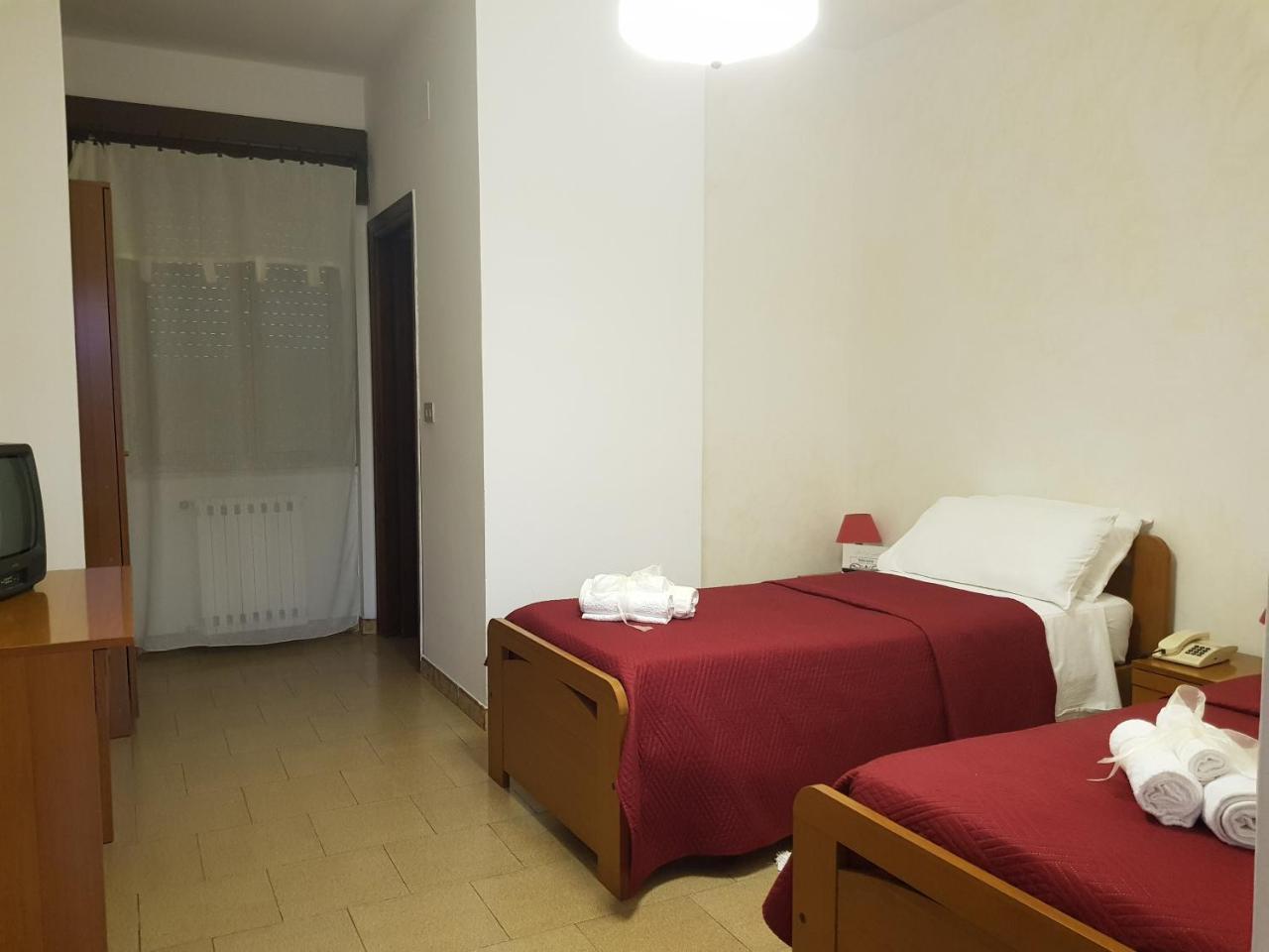Hotel La Vela Valledoria  Luaran gambar