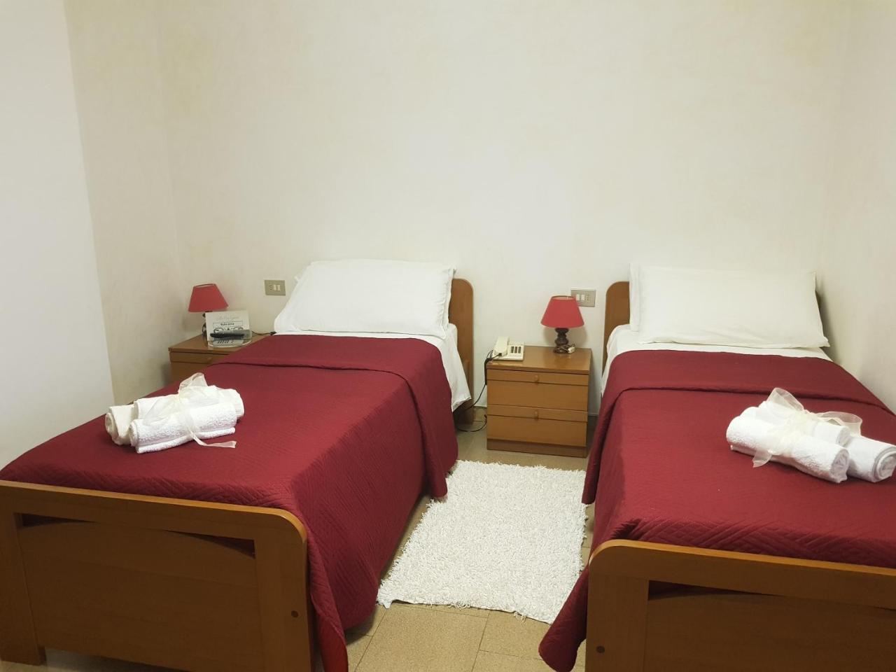 Hotel La Vela Valledoria  Luaran gambar